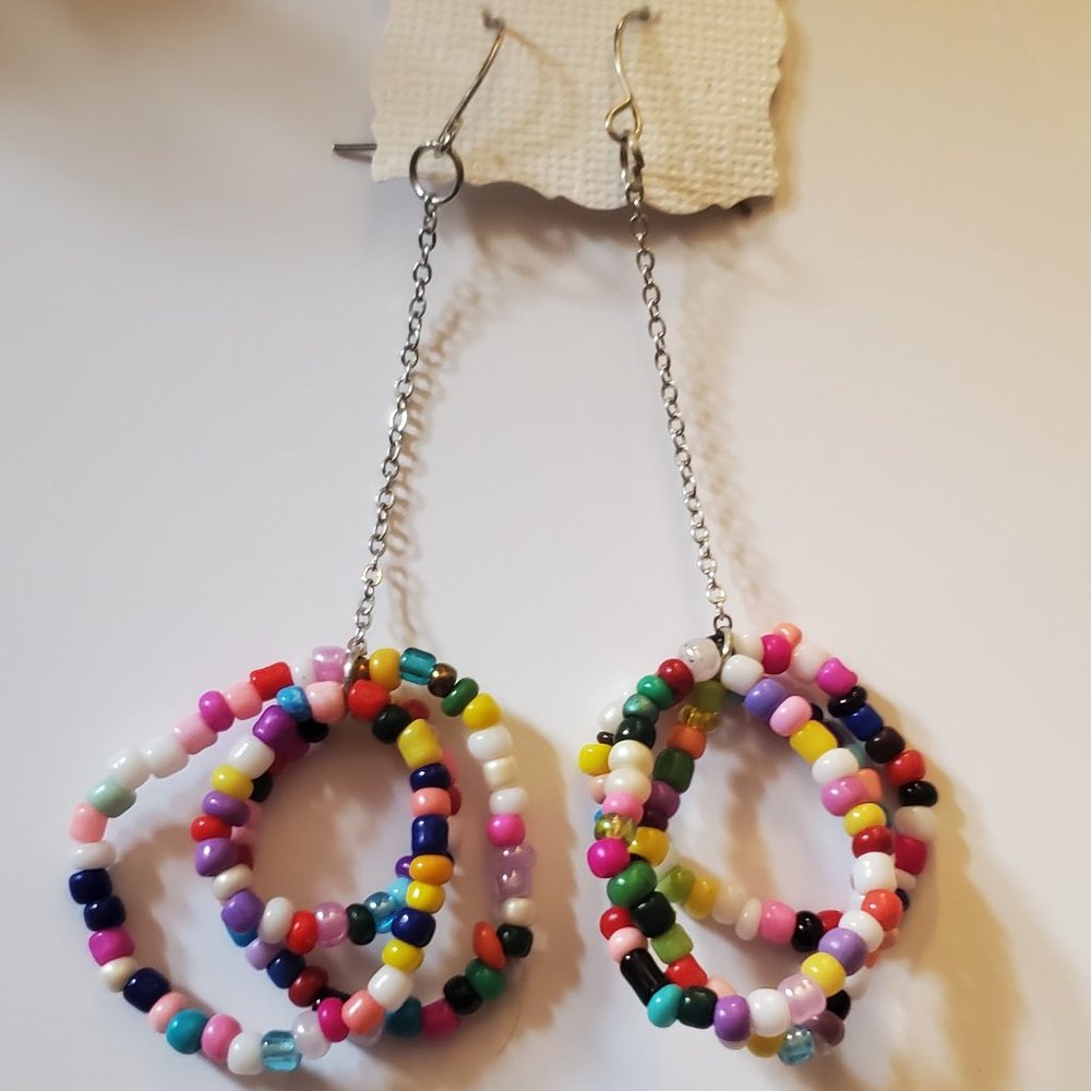 Multicolor beaded dangle earrings
